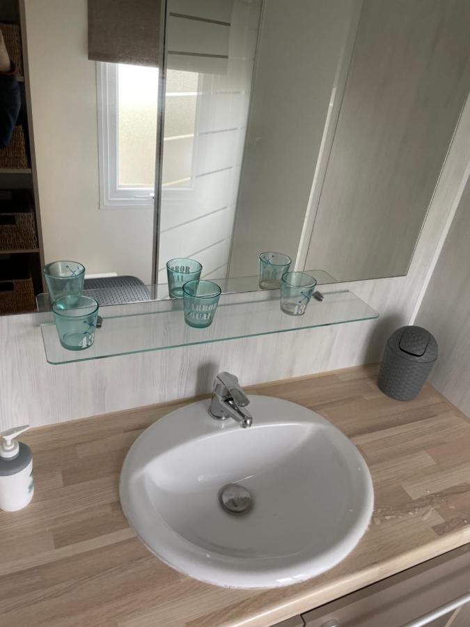 Chalet Up To 5 Persons Knokke Exterior photo